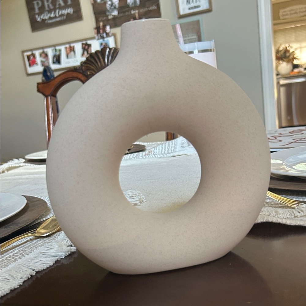 H&M Cream Circular Vase